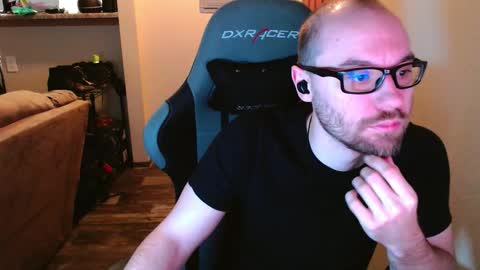 Husky Dad online show from 21, 12, 2025