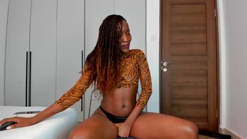 Snapshot of sincerre9_tara chatting on 6, 11, 2025 sincerre9_tara online show from 6, 11, 2025