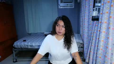 sinfullwife6969 online show from 2, 2, 2026