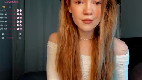 Snapshot of sinfulsmile_ chatting on 12, 9, 2025 Ivy online show from 12, 9, 2025