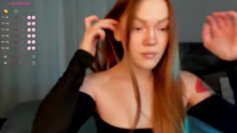 Snapshot of sinfulsmile_ chatting on 17, 11, 2025 Ivy online show from 17, 11, 2025