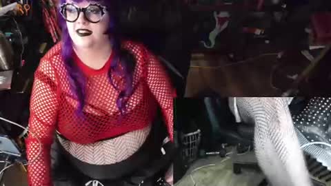 Sinstress hemlock online show from 26, 7, 2026