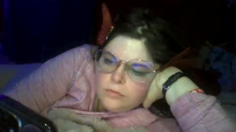 Siofra online show from 18, 11, 2025