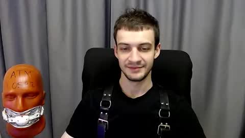 Sir Damien online show from 26, 9, 2025