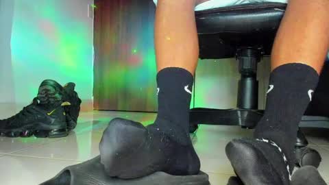 Snapshot of sir_kev66 chatting on 9, 5, 2026 only foot worshipers here online show from 9, 5, 2026