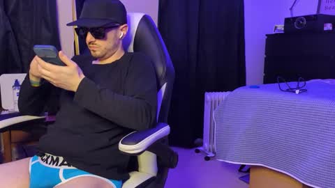 Sir Daddy McQween online show from 23, 2, 2026