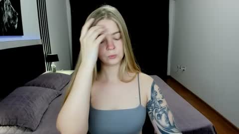 SirenaBloom online show from 23, 6, 2026