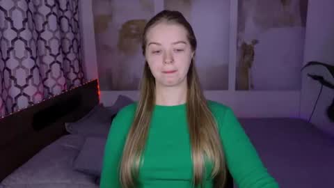 SirenaBloom online show from 18, 7, 2026