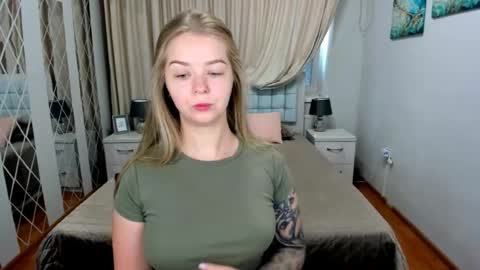 SirenaBloom online show from 22, 7, 2026