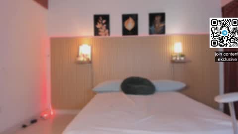 Sirenita online show from 12, 9, 2025