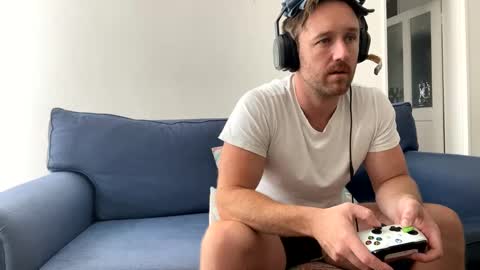 Giovanni online show from 22, 2, 2025