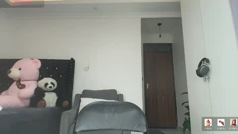 Snapshot of siri_saru chatting on 2, 3, 2026 Deey online show from 2, 3, 2026