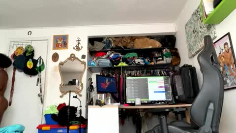 Snapshot of siriss_boyrag chatting on 10, 6, 2026 siriss_boyrag online show from 10, 6, 2026