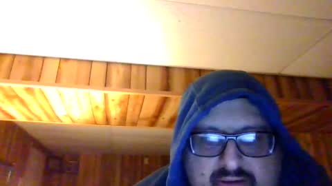 Snapshot of sirmike80 chatting on 22, 12, 2025 SirMike80 online show from 22, 12, 2025