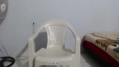 SIR RYANT online show from 6, 3, 2026