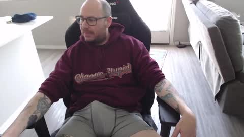 Sir Scotty online show from 3, 2, 2025