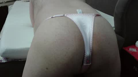 Snapshot of sissy__cindy chatting on 19, 5, 2026 Cindy online show from 19, 5, 2026