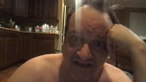 sissyboy671807 online show from 17, 4, 2026