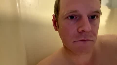 sissybtchboi online show from 24, 4, 2026