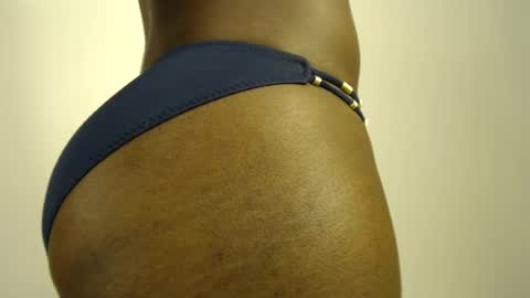 sizzly_ass online show from 10, 7, 2026