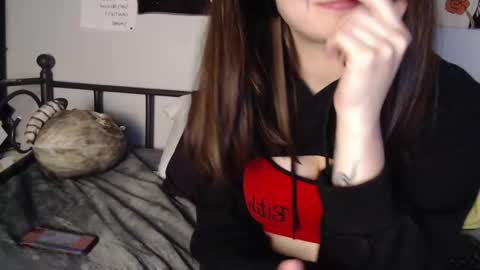 sk8t3rgurl online show from 12, 11, 2025