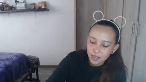 Snapshot of skarlet_adams chatting on 28, 12, 2024 Alice online show from 28, 12, 2024