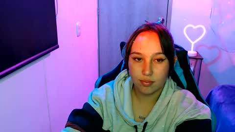 Alice online show from 28, 4, 2026