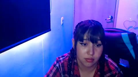 Snapshot of skarlet_adams chatting on 5, 5, 2026 Alice online show from 5, 5, 2026