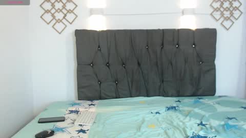 Skarleth online show from 11, 2, 2025