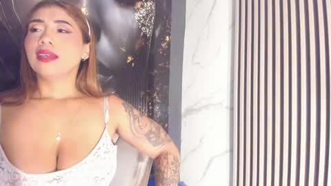 Skarleth villa online show from 28, 4, 2026