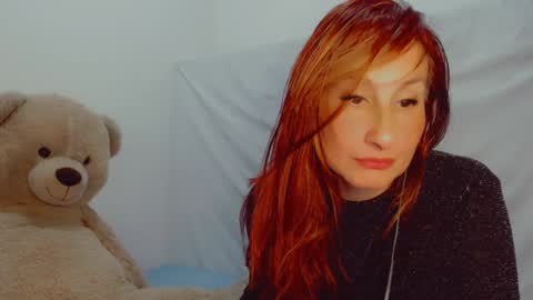 Snapshot of skarlett2072 chatting on 21, 1, 2025 Arlett online show from 21, 1, 2025