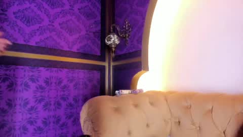 skarlettbarnes online show from 4, 5, 2026