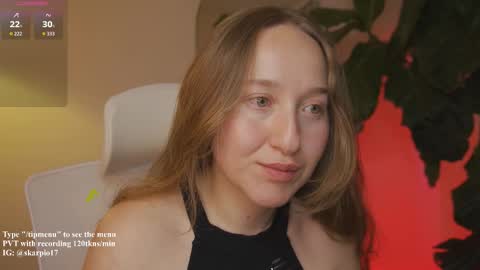 Im Scarlett  ONLINE  5pm-10pm NYC time  online show from 22, 11, 2025