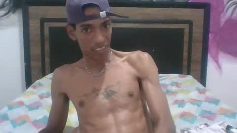 Snapshot of skinny_long_cock chatting on 14, 6, 2026 Albert online show from 14, 6, 2026