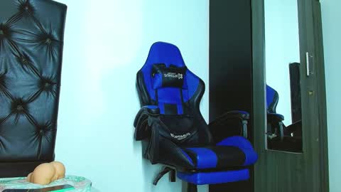 skinny marked online show from 14, 1, 2025