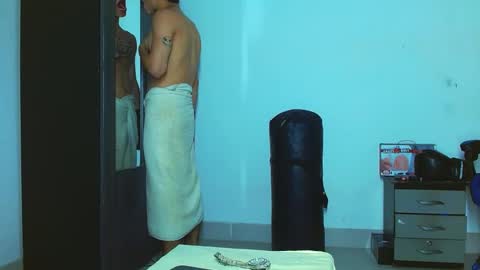 skinny marked online show from 10, 2, 2025