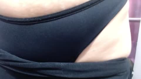  Kim skinny  online show from 23, 7, 2026