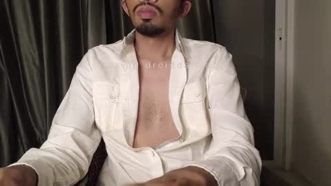 Snapshot of skinny_tamer chatting on 22, 7, 2026 skinny tamer online show from 22, 7, 2026