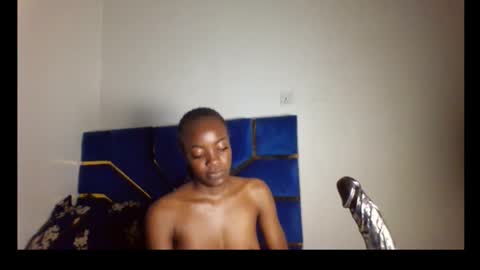 skinnyasssexyboobs online show from 21, 12, 2025