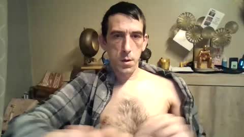 SkinnyBigCock2 online show from 25, 1, 2025