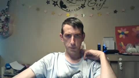 Snapshot of skinnybigcock2 chatting on 22, 7, 2026 SkinnyBigCock2 online show from 22, 7, 2026