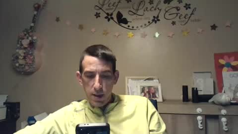 Snapshot of skinnybigcock2 chatting on 23, 7, 2026 SkinnyBigCock2 online show from 23, 7, 2026