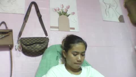 skinnybodyme24 online show from 17, 11, 2025