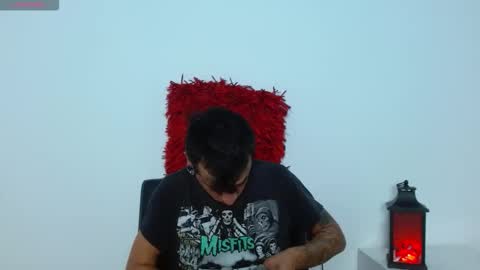 skinnydevil1 online show from 13, 2, 2026