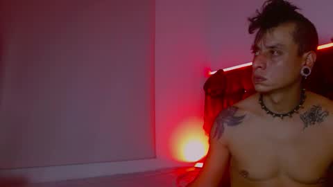 skinnydevil1 online show from 13, 3, 2026