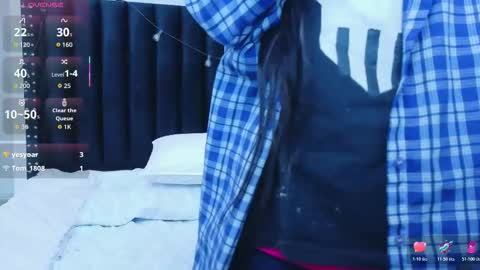 Karla  online show from 27, 11, 2025