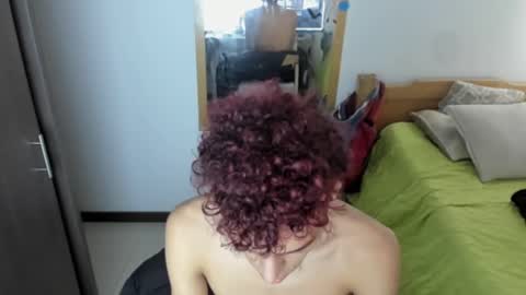 Snapshot of skinnypipe15 chatting on 19, 10, 2025 skinnypipe15 online show from 19, 10, 2025