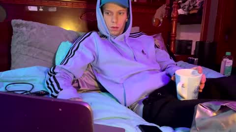 Skittles online show from 24, 2, 2025