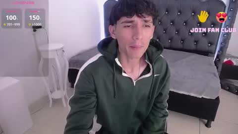 Skorpyon Musclee online show from 31, 12, 2024