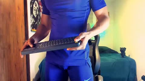 Liam Vokov online show from 24, 1, 2025